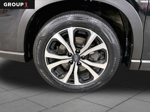 Used 2023 Subaru Forester Limited AWD/4WD image 11