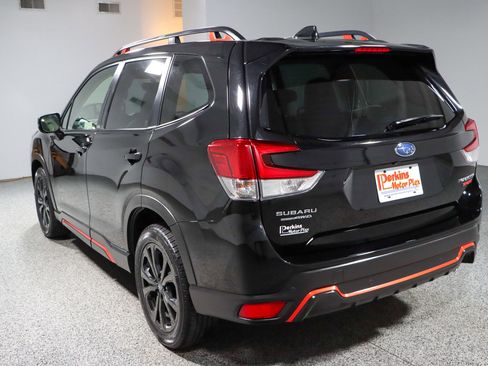 Used 2024 Subaru Forester Sport image 9