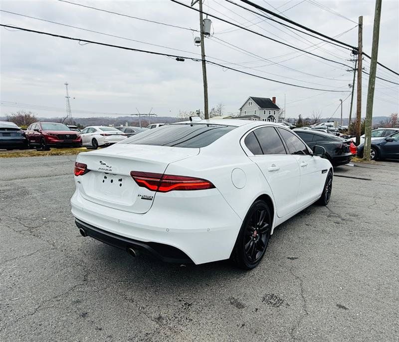 Used 2020 Jaguar XE S RWD image 5