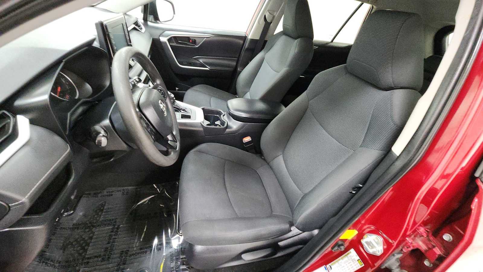 Certified 2020 Toyota RAV4 LE w/ All Weather Liner Package AWD/4WD image 13