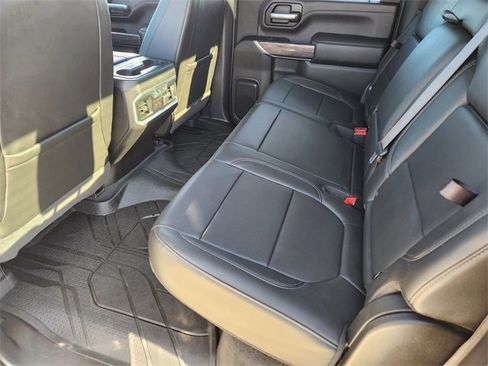 Used 2020 Chevrolet Silverado 2500 LTZ w/ LTZ Premium Package image 29