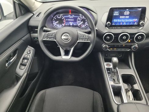 Used 2025 Nissan Sentra SV FWD image 22