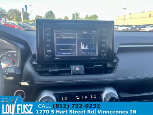 Used 2021 Toyota RAV4 XLE w/ XLE Grade Weather Package AWD/4WD image 14