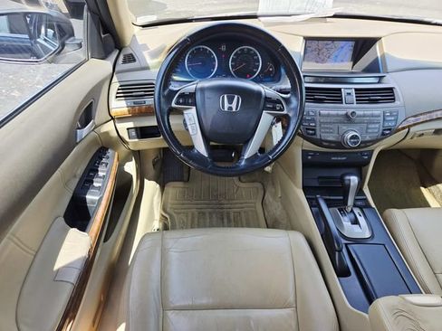 Used 2010 Honda Accord EX-L image 8