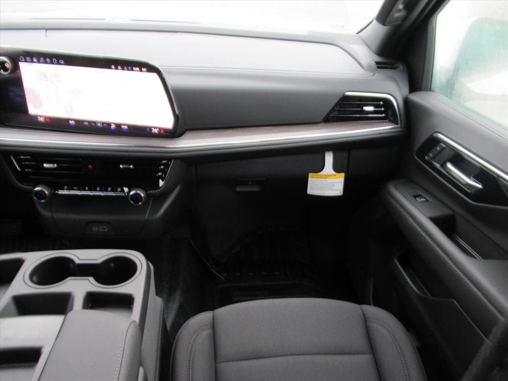 New 2025 Chevrolet Tahoe 2WD image 15