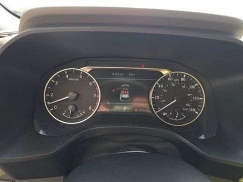 Used 2023 Nissan Rogue SV AWD/4WD image 14