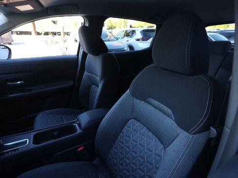 New 2026 Nissan Kicks SV image 15