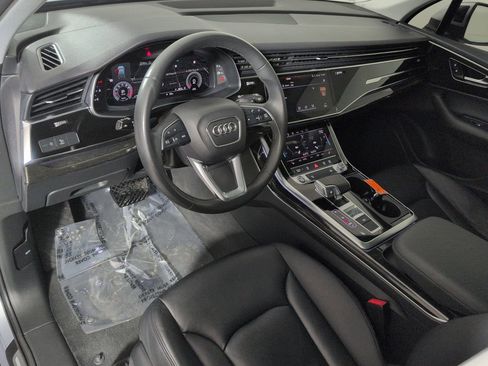 Used 2022 Audi Q7 3.0T Premium image 2