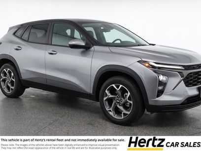 Used 2025 Chevrolet Trax LT