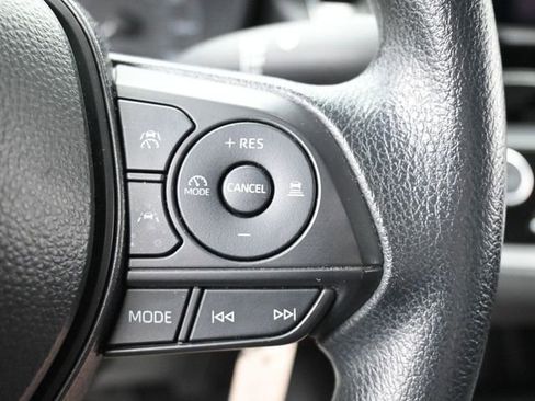 Used 2024 Toyota Corolla LE FWD image 16