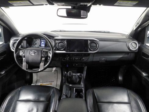 Used 2019 Toyota Tacoma TRD Pro image 40