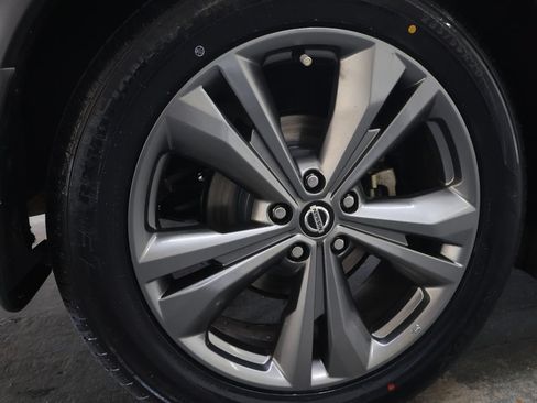 Used 2019 Nissan Murano Platinum w/ Cargo Package FWD image 35