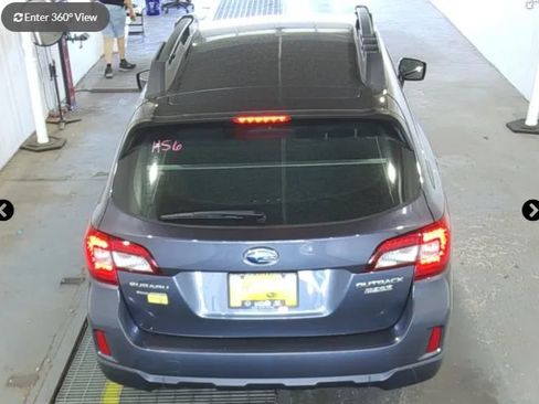 Used 2016 Subaru Outback 2.5i AWD/4WD image 2