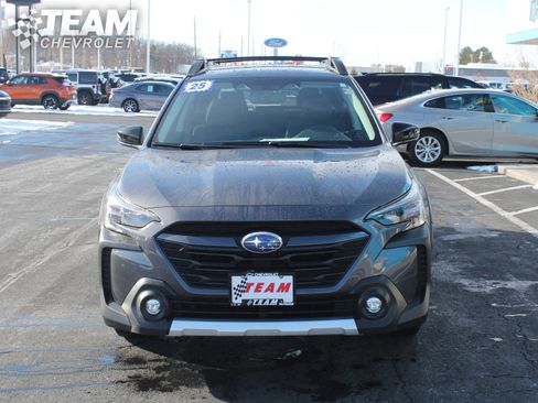 Used 2025 Subaru Outback Limited image 9