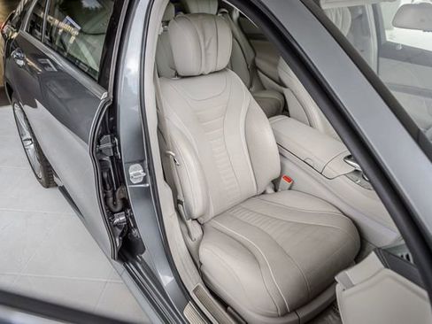 Used 2017 Mercedes-Benz S 550 4MATIC Sedan image 45