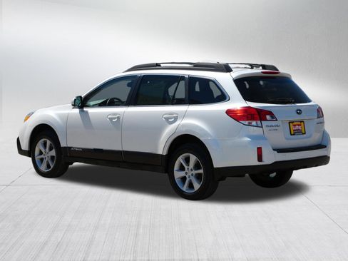Used 2014 Subaru Outback 2.5i Premium w/ Popular Package #1B AWD/4WD image 5