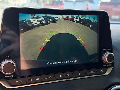 Certified 2025 Nissan Sentra SV FWD image 29