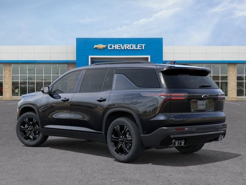 New 2027 Chevrolet Traverse LT w/ Midnight/Sport Edition FWD image 3