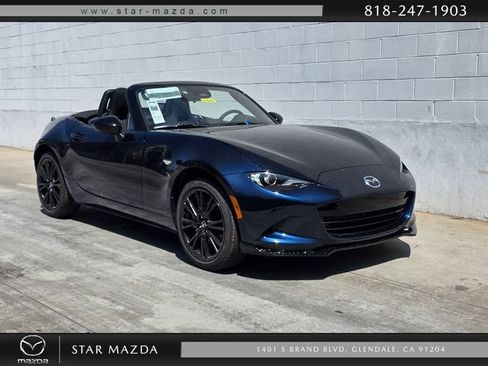 New 2026 MAZDA MX-5 Miata Club RWD image 1