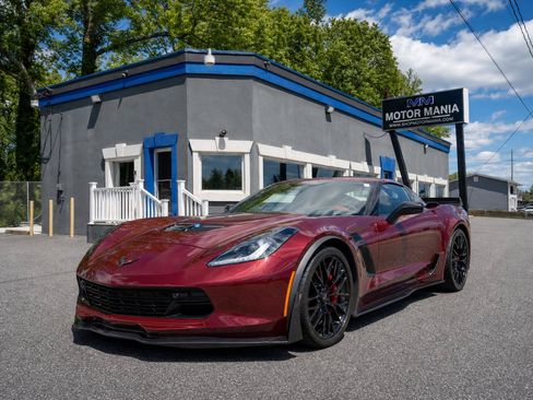 Used 2016 Chevrolet Corvette Z06 w/ 2LZ Preferred Equipment Group RWD image 3