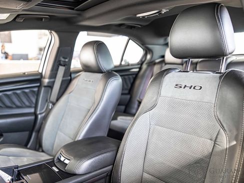 Used 2018 Ford Taurus SHO image 18