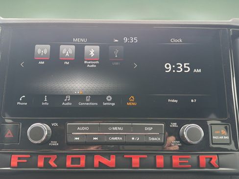 Used 2026 Nissan Frontier PRO-4X AWD/4WD image 37