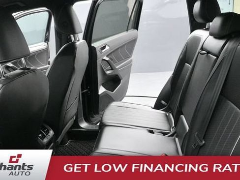 Used 2024 Volkswagen Tiguan SE R-Line AWD/4WD image 20