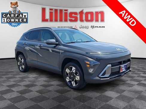 Used 2024 Hyundai Kona SEL AWD/4WD image 3