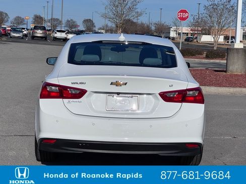 Used 2024 Chevrolet Malibu LT image 10