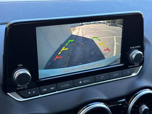 Used 2025 Nissan Sentra S image 14