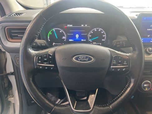 Used 2022 Ford Maverick Lariat w/ Lariat Luxury Package image 21