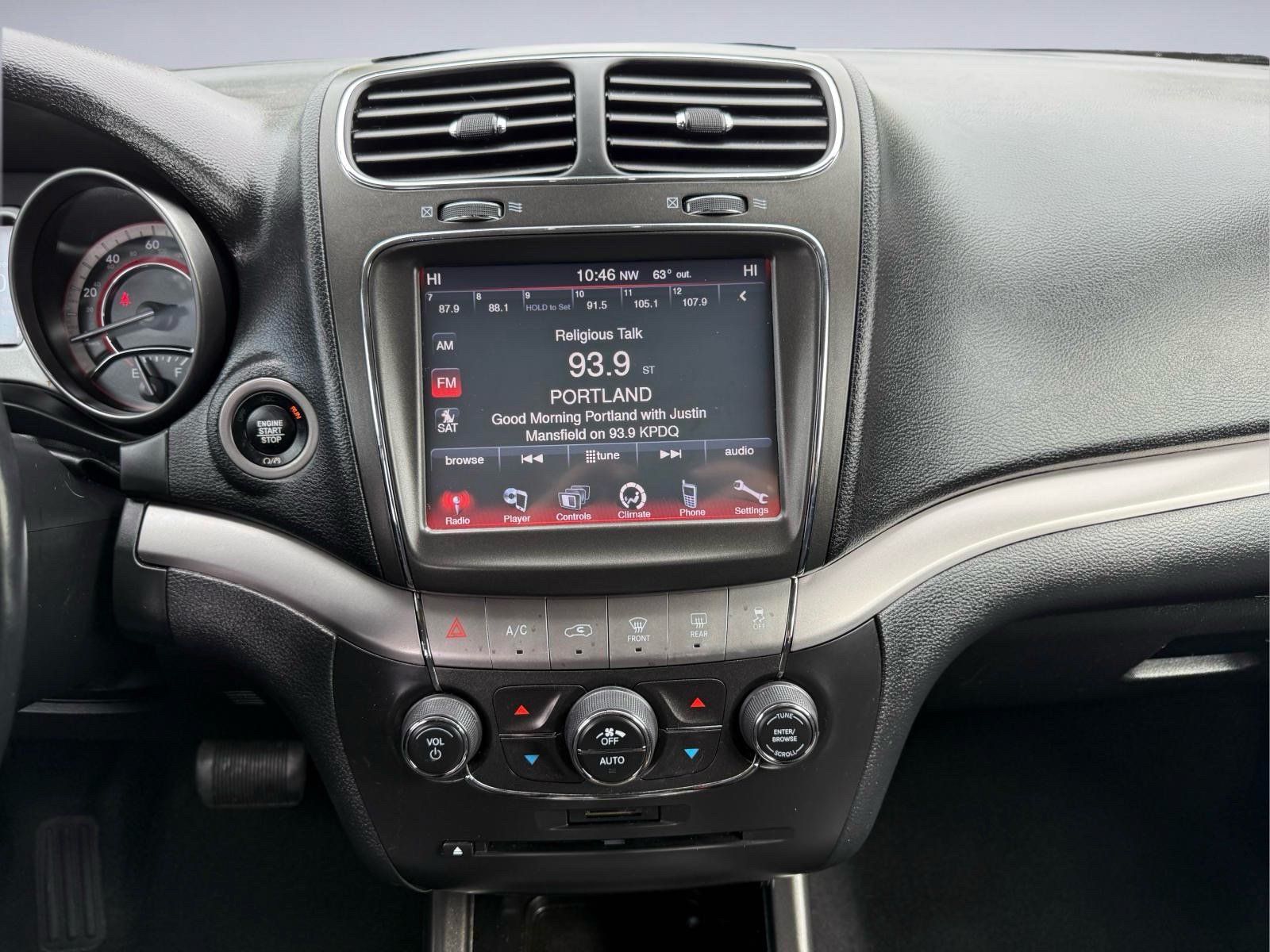 Used 2020 Dodge Journey Crossroad FWD image 23