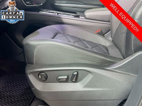 Used 2024 Volkswagen Atlas SE image 18