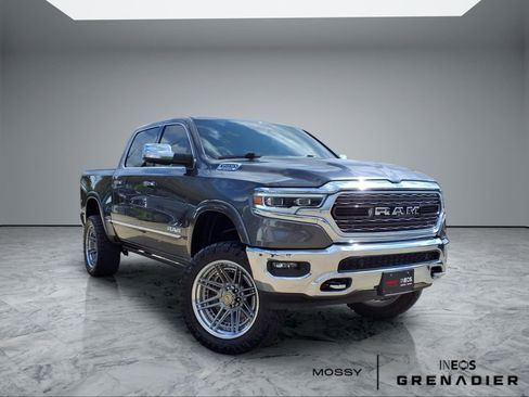 Used 2019 RAM 1500 Limited image 1