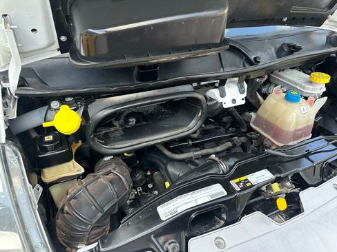 Used 2021 RAM ProMaster 2500 w/ Convenience Group image 25