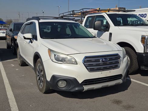 Used 2016 Subaru Outback 3.6R Limited image 4