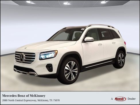 Certified 2026 Mercedes-Benz GLB 250 4MATIC image 1