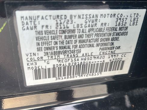 Used 2024 Nissan Sentra S FWD image 40