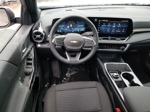 New 2026 Chevrolet Equinox LT image 22