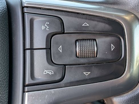 Used 2023 Chevrolet Silverado 2500 LT AWD/4WD image 14
