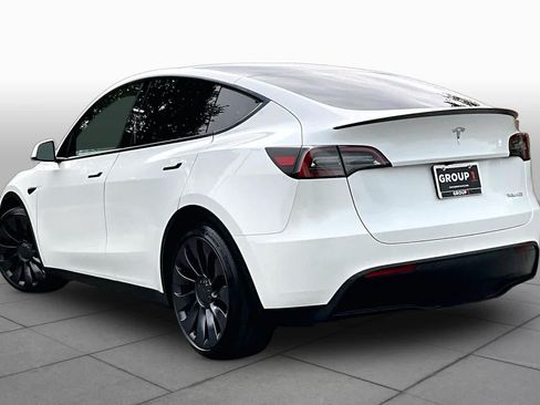 Used 2024 Tesla Model Y Performance AWD/4WD image 11
