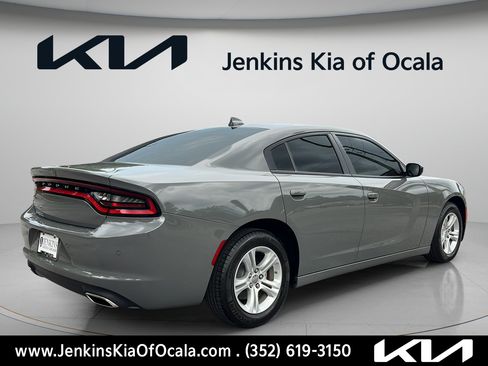Used 2023 Dodge Charger SXT RWD image 3