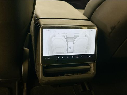 Used 2025 Tesla Model 3 Long Range AWD/4WD image 29