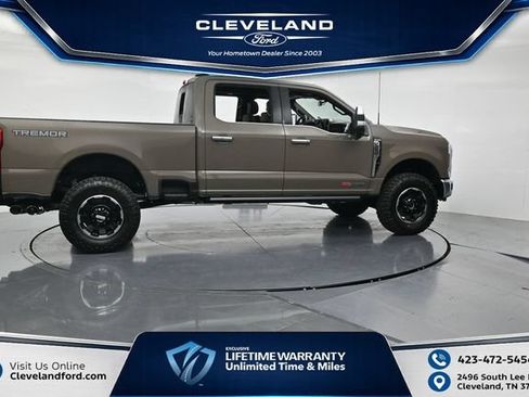 New 2026 Ford F250 King Ranch w/ Tremor Off-Road Package AWD/4WD image 3
