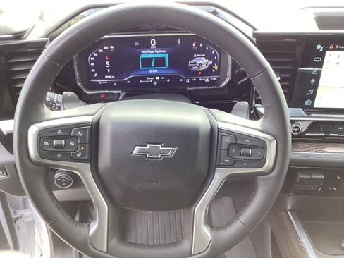 Used 2025 Chevrolet Silverado 1500 LT Trail Boss w/ Protection Package image 16