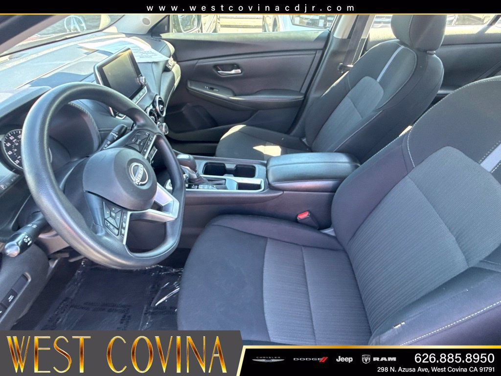 Used 2024 Nissan Sentra SV FWD image 19