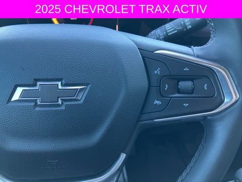 Used 2025 Chevrolet Trax ACTIV w/ Driver Confidence Package image 29