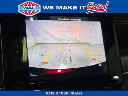 New 2025 Jeep Grand Cherokee Laredo X w/ Trailer Tow Package