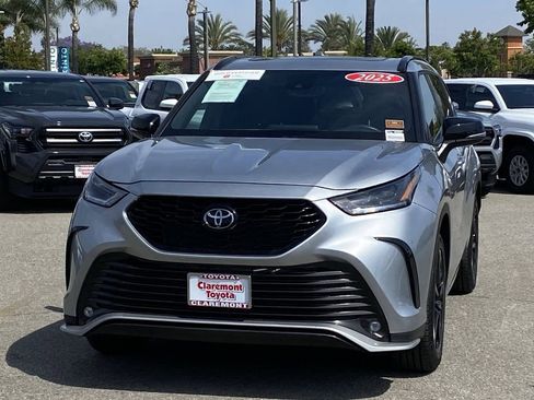 Certified 2025 Toyota Highlander XSE AWD/4WD image 54