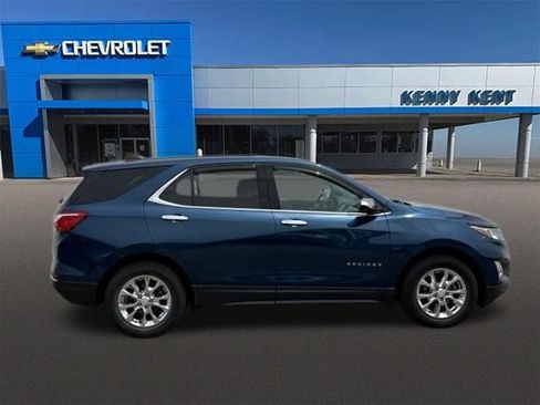 Used 2020 Chevrolet Equinox LT FWD image 3